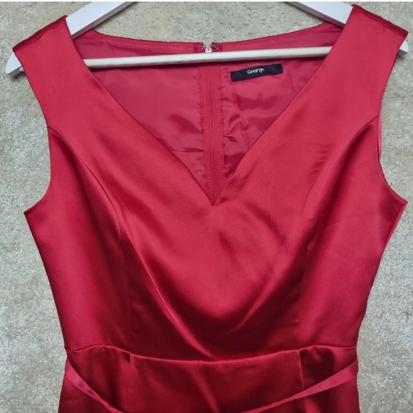 George Satin Dress Size 12 Red Pencil Dress Sweatheart Neckline Knee Length Belt - Picture 5 of 8
